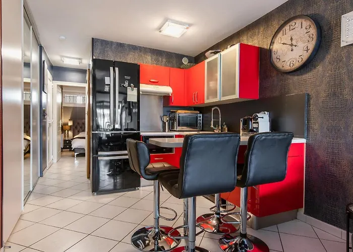 Village Naturiste Port Ambonne דירה אגדה